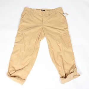 New Gap Womens 6 Roll Up Corduroy Capri Pants Tan